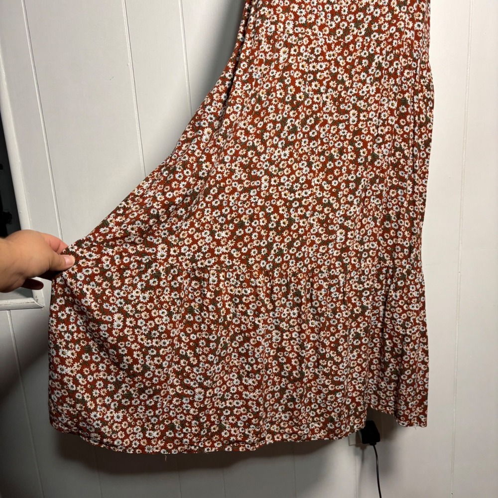 Natural Life Rust Floral Daisy Midi Dress Sz Medium Tiered Rayon Boho Pockets - Picture 3 of 7